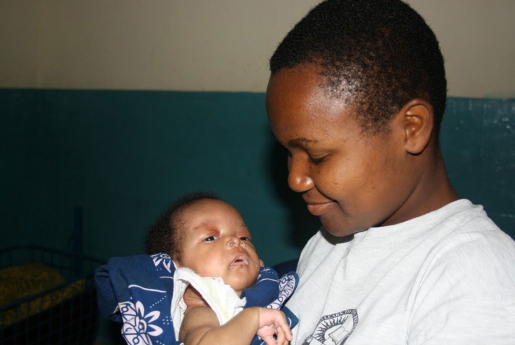 In visita ai bambini orfani in Tanzania